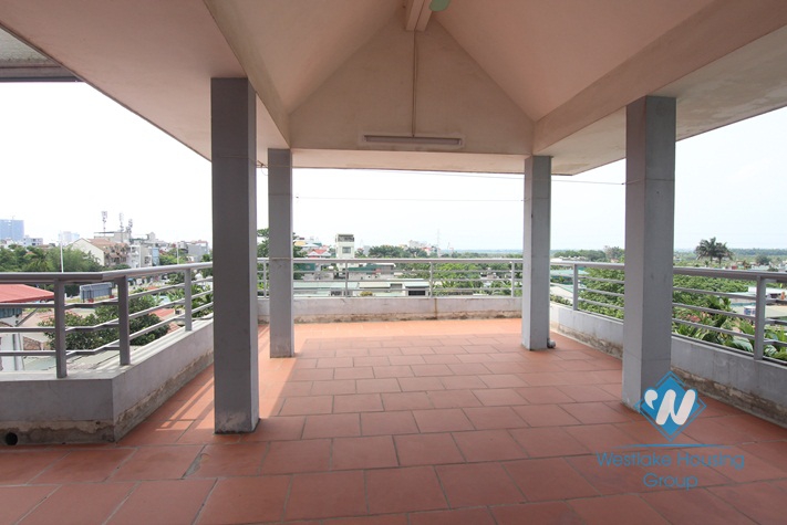 Modern house for rent with garden & swimming pool in Tay Ho, Hanoi